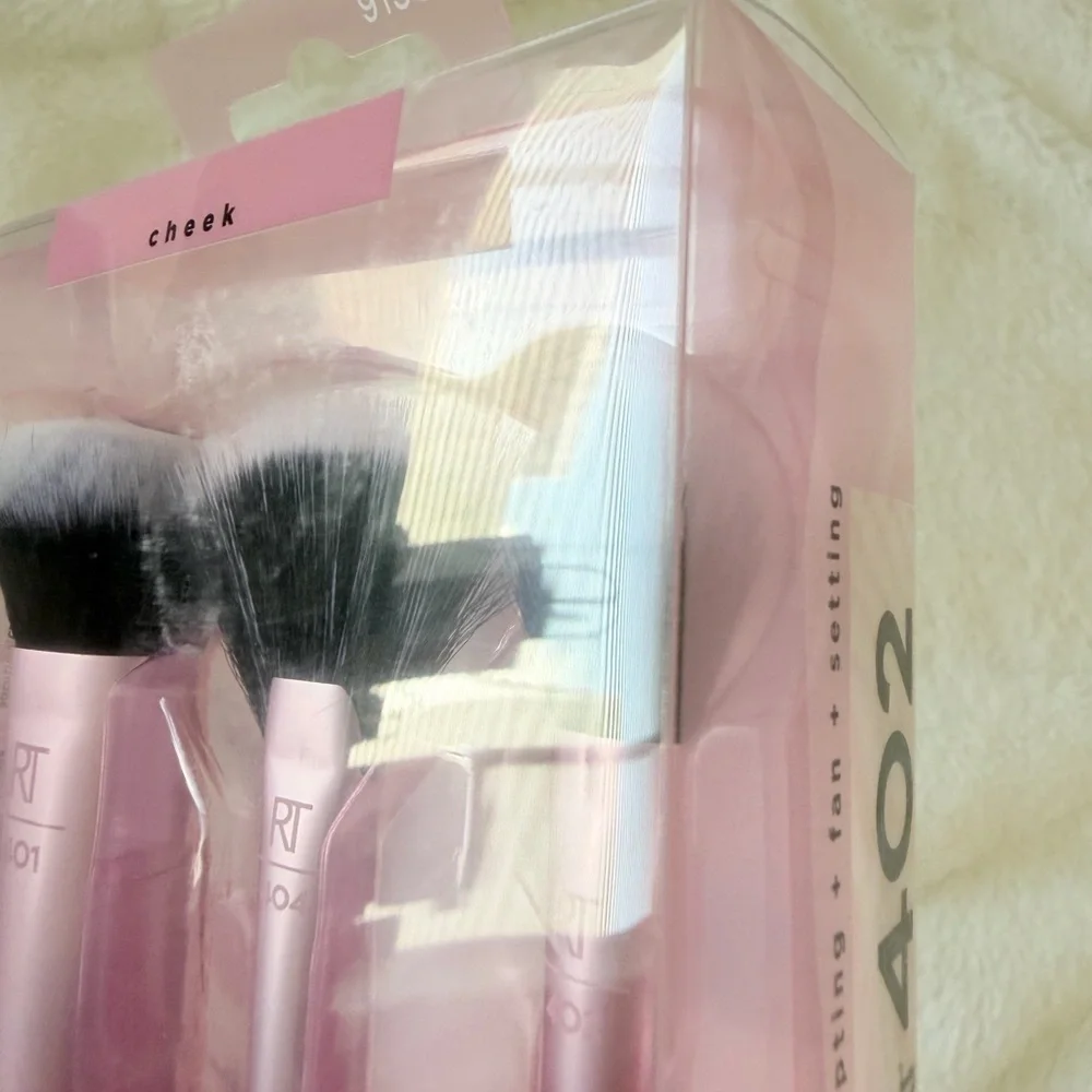 Real Techniques Cheeks - Sculpting Brush Set